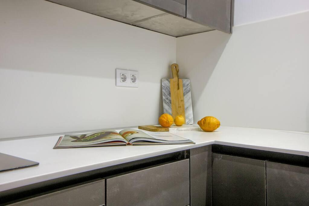 Cozy Flat In The Center Of Madrid-Comend-3-De Eksteriør bilde